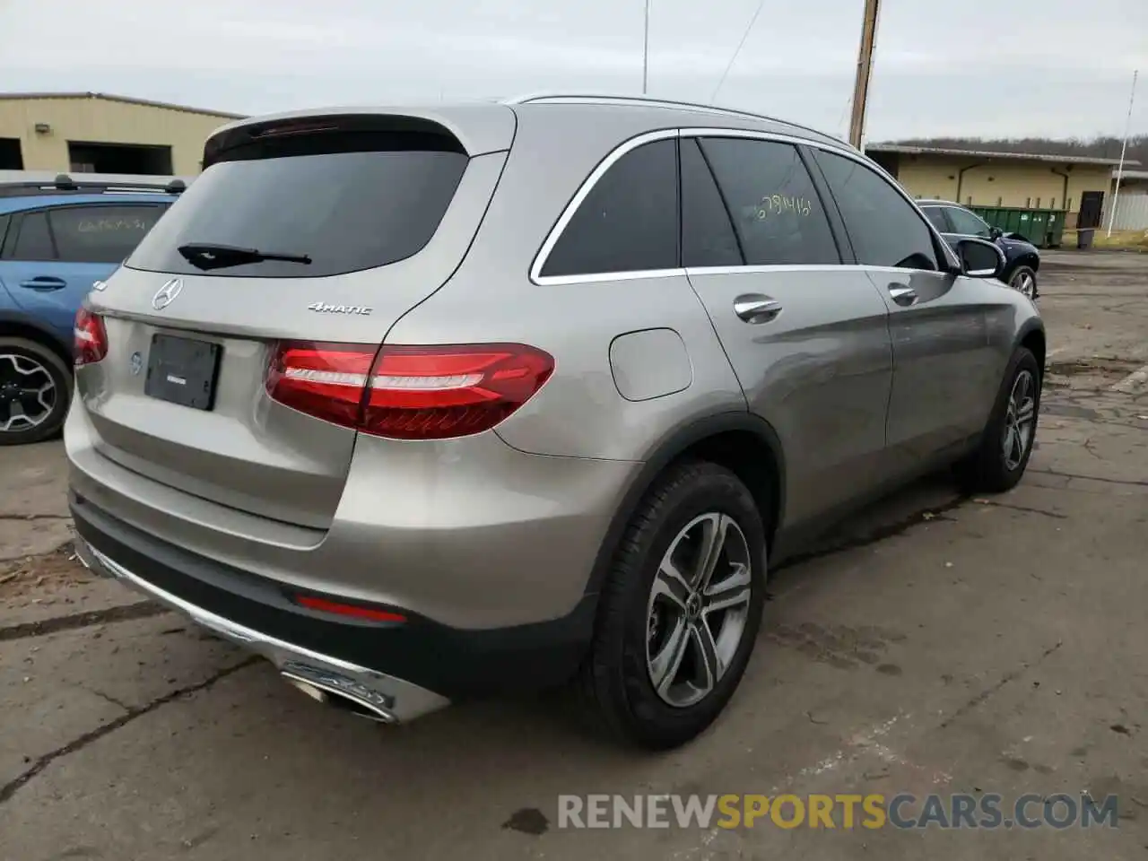 4 Фотография поврежденного автомобиля WDC0G4KB5KV190380 MERCEDES-BENZ GLC-CLASS 2019