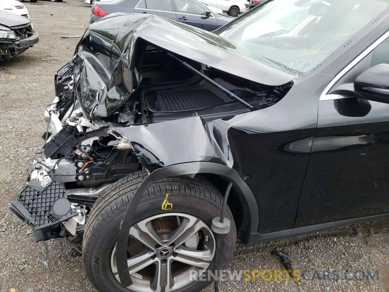 9 Photograph of a damaged car WDC0G4KB6KF567583 MERCEDES-BENZ GLC-CLASS 2019