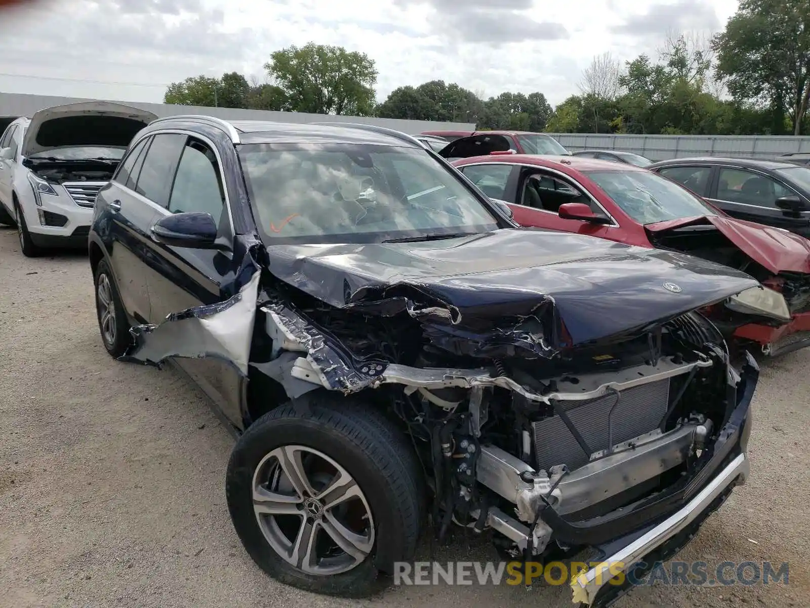 1 Photograph of a damaged car WDC0G4KB6KF576218 MERCEDES-BENZ GLC-CLASS 2019