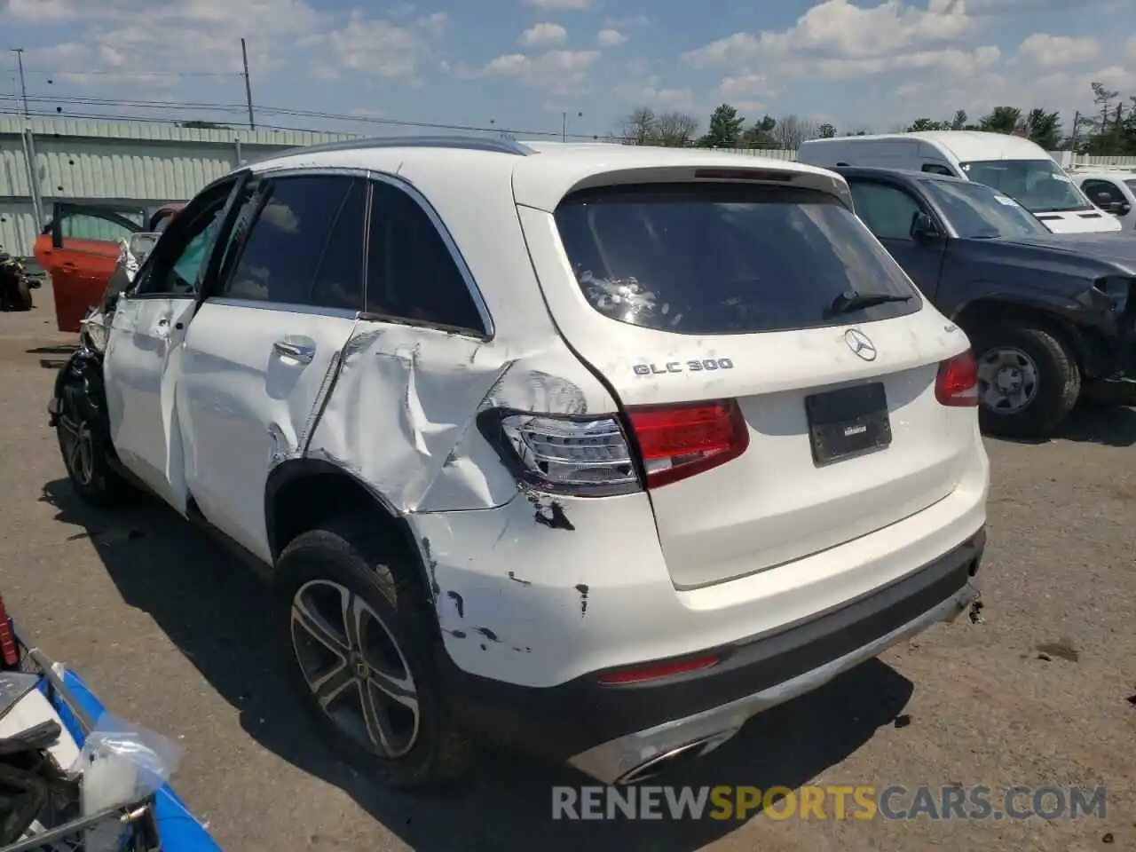 3 Photograph of a damaged car WDC0G4KB6KV190582 MERCEDES-BENZ GLC-CLASS 2019