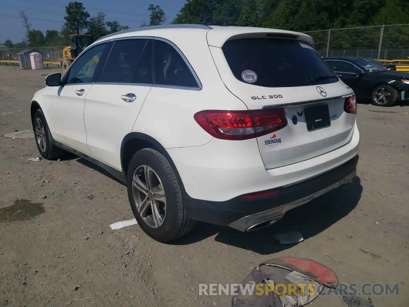 3 Photograph of a damaged car WDC0G4KB7KV126521 MERCEDES-BENZ GLC-CLASS 2019