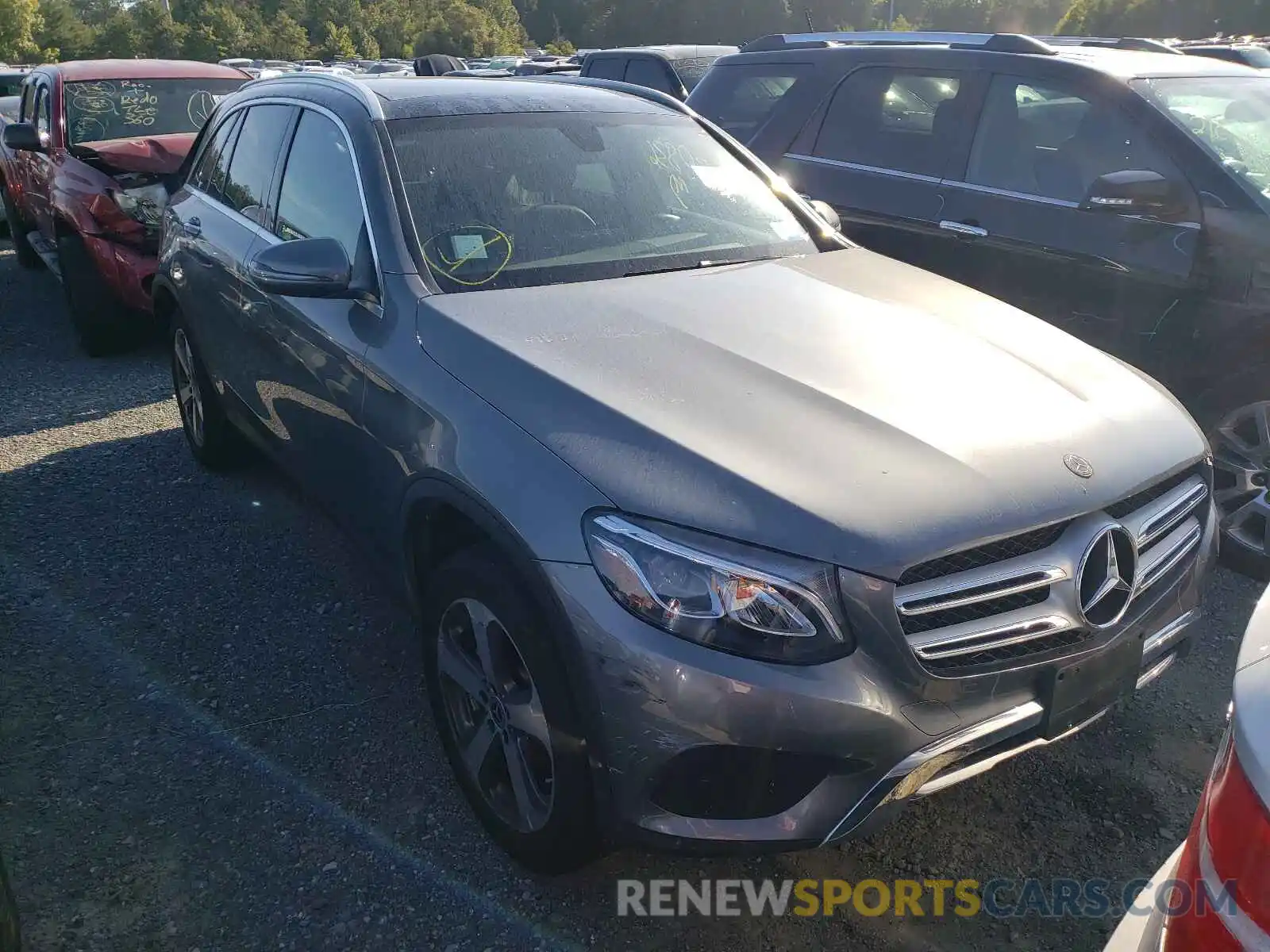 1 Photograph of a damaged car WDC0G4KB7KV142055 MERCEDES-BENZ GLC-CLASS 2019