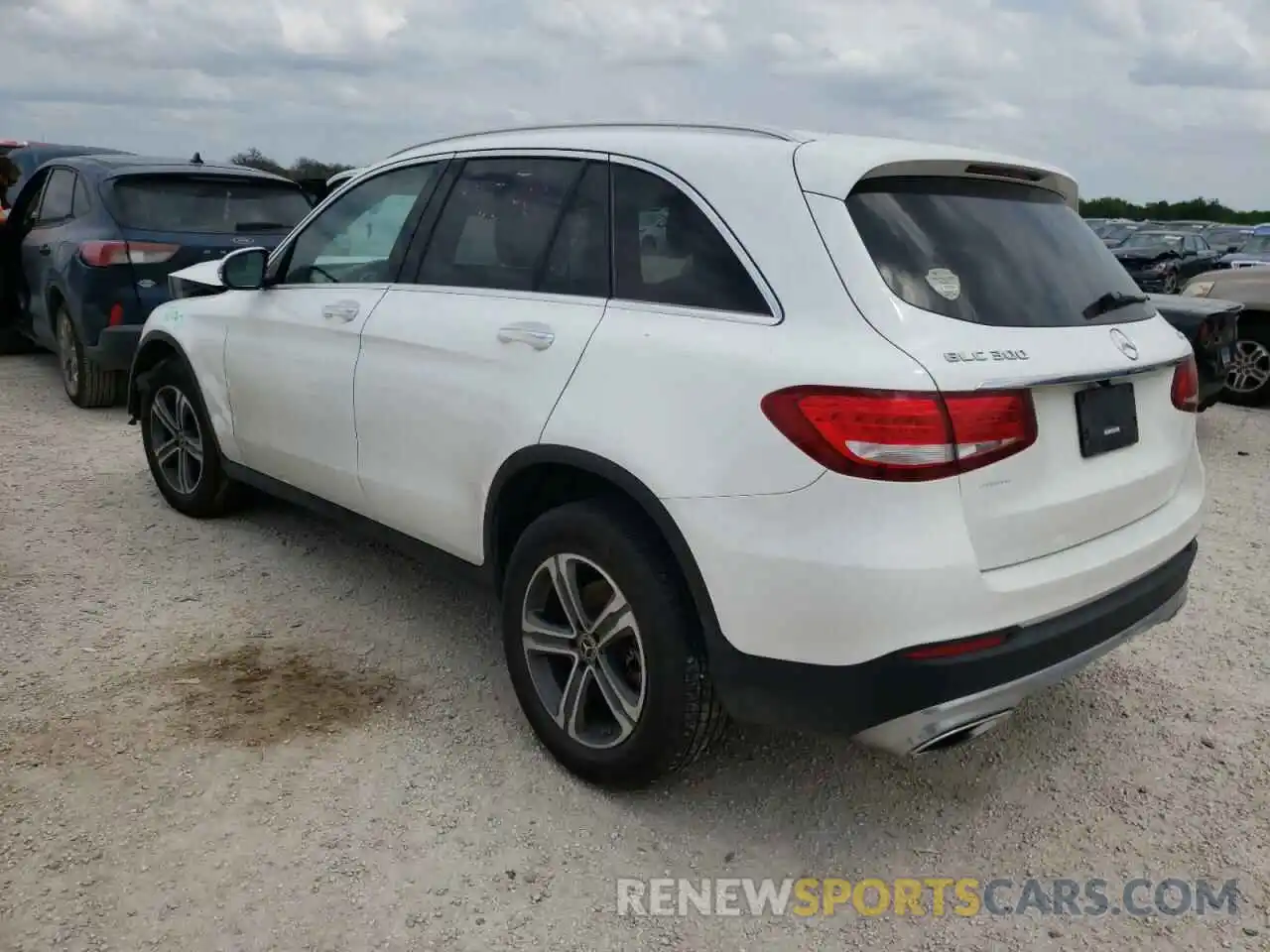 3 Photograph of a damaged car WDC0G4KB7KV151533 MERCEDES-BENZ GLC-CLASS 2019