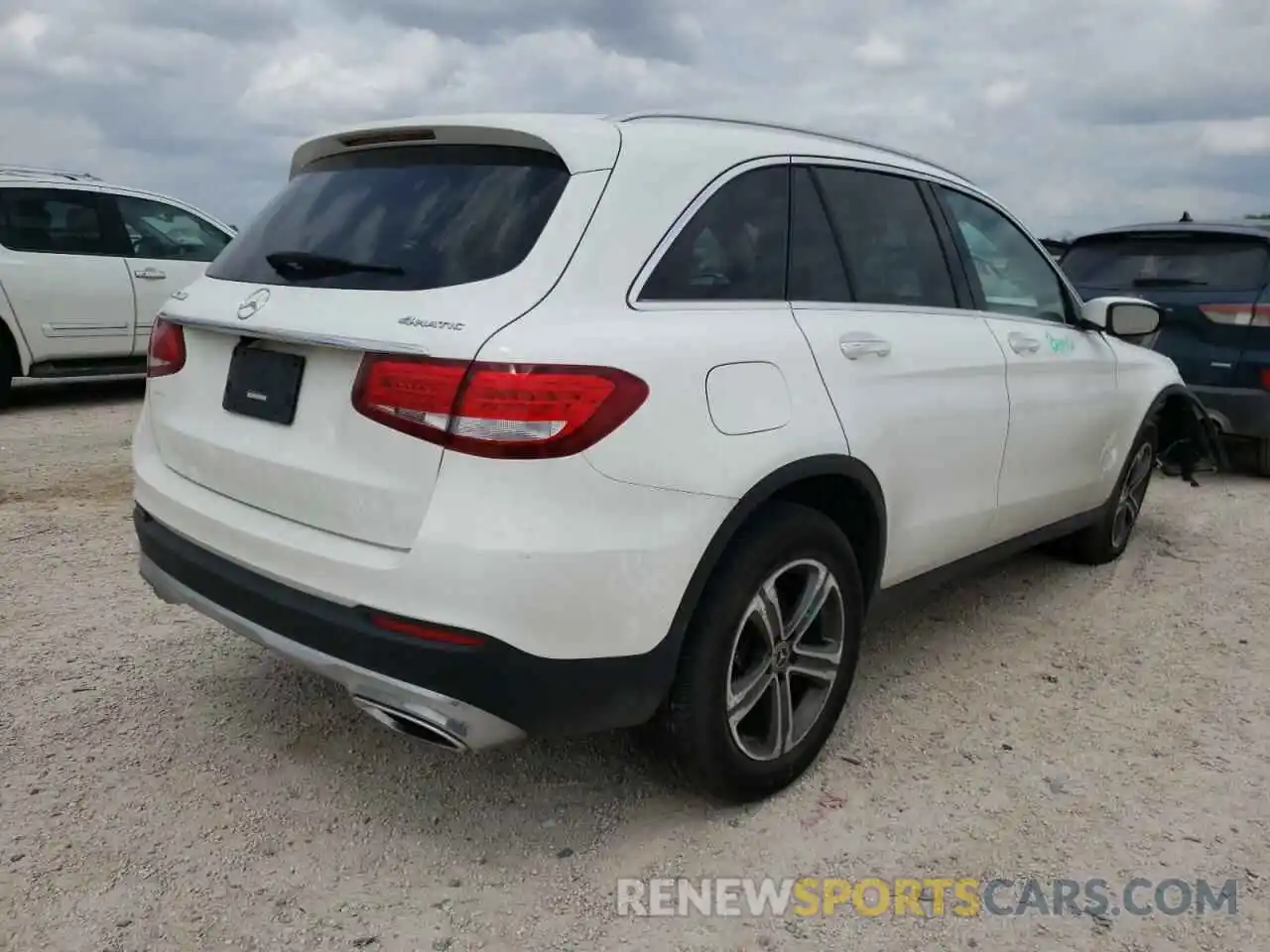 4 Photograph of a damaged car WDC0G4KB7KV151533 MERCEDES-BENZ GLC-CLASS 2019