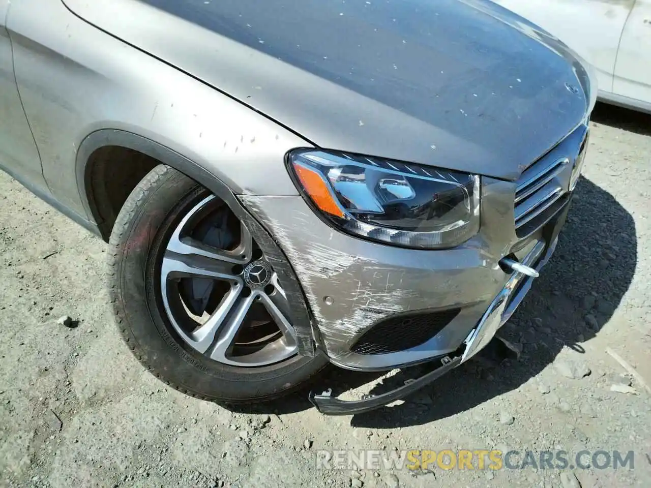 9 Photograph of a damaged car WDC0G4KB7KV152116 MERCEDES-BENZ GLC-CLASS 2019