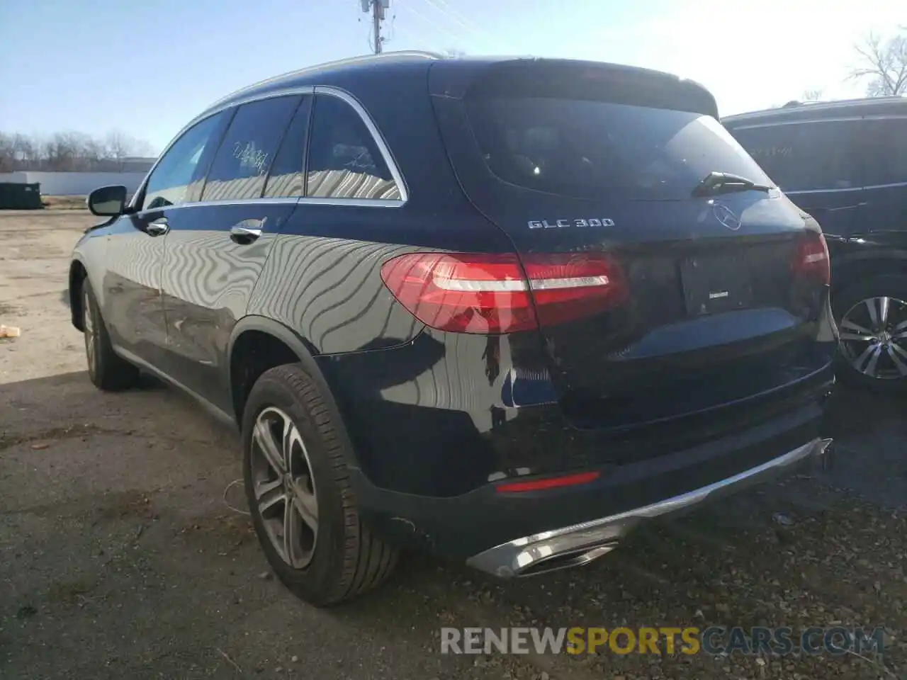 3 Photograph of a damaged car WDC0G4KB7KV181843 MERCEDES-BENZ GLC-CLASS 2019