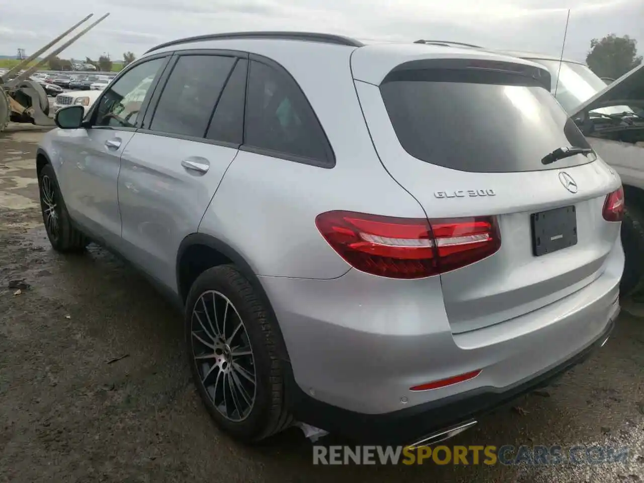 3 Photograph of a damaged car WDC0G4KB7KV182880 MERCEDES-BENZ GLC-CLASS 2019