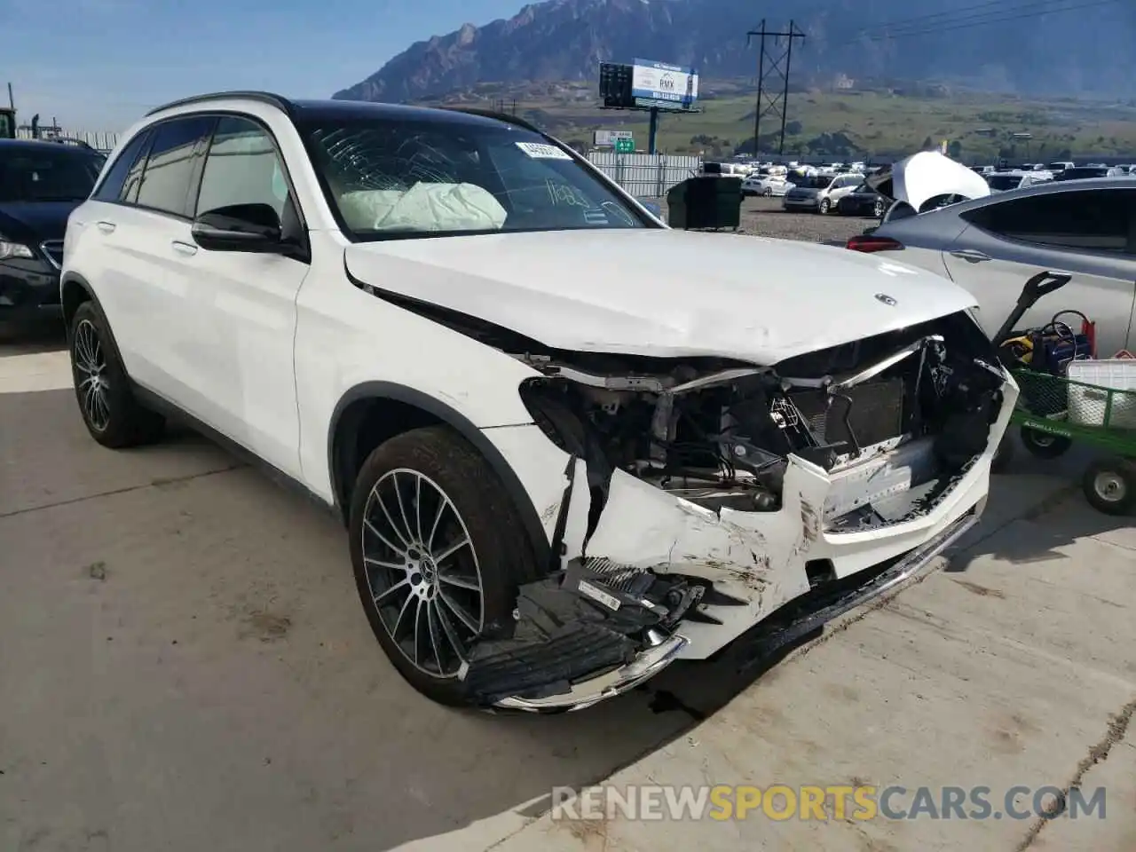 1 Photograph of a damaged car WDC0G4KB7KV189456 MERCEDES-BENZ GLC-CLASS 2019