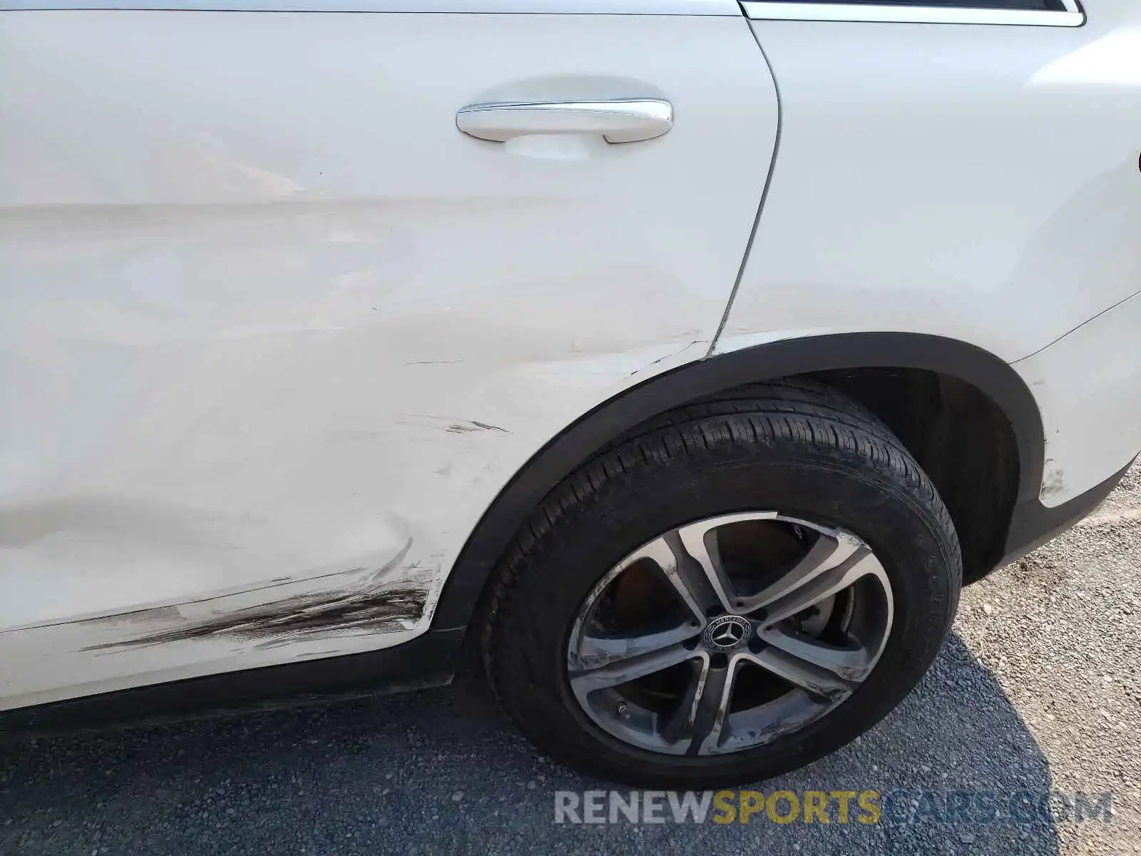 9 Photograph of a damaged car WDC0G4KB8KF575314 MERCEDES-BENZ GLC-CLASS 2019