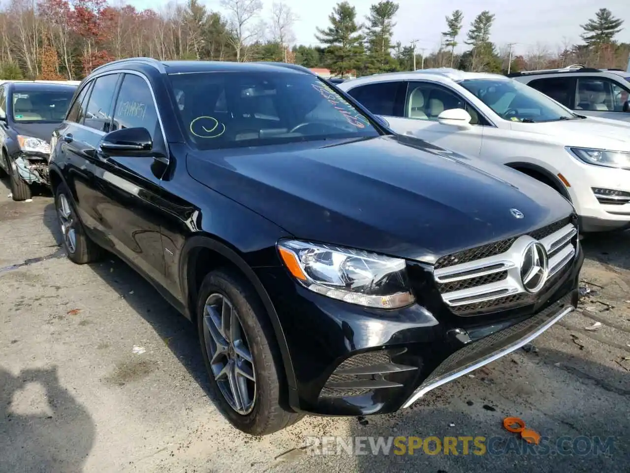 1 Photograph of a damaged car WDC0G4KB8KV123885 MERCEDES-BENZ GLC-CLASS 2019