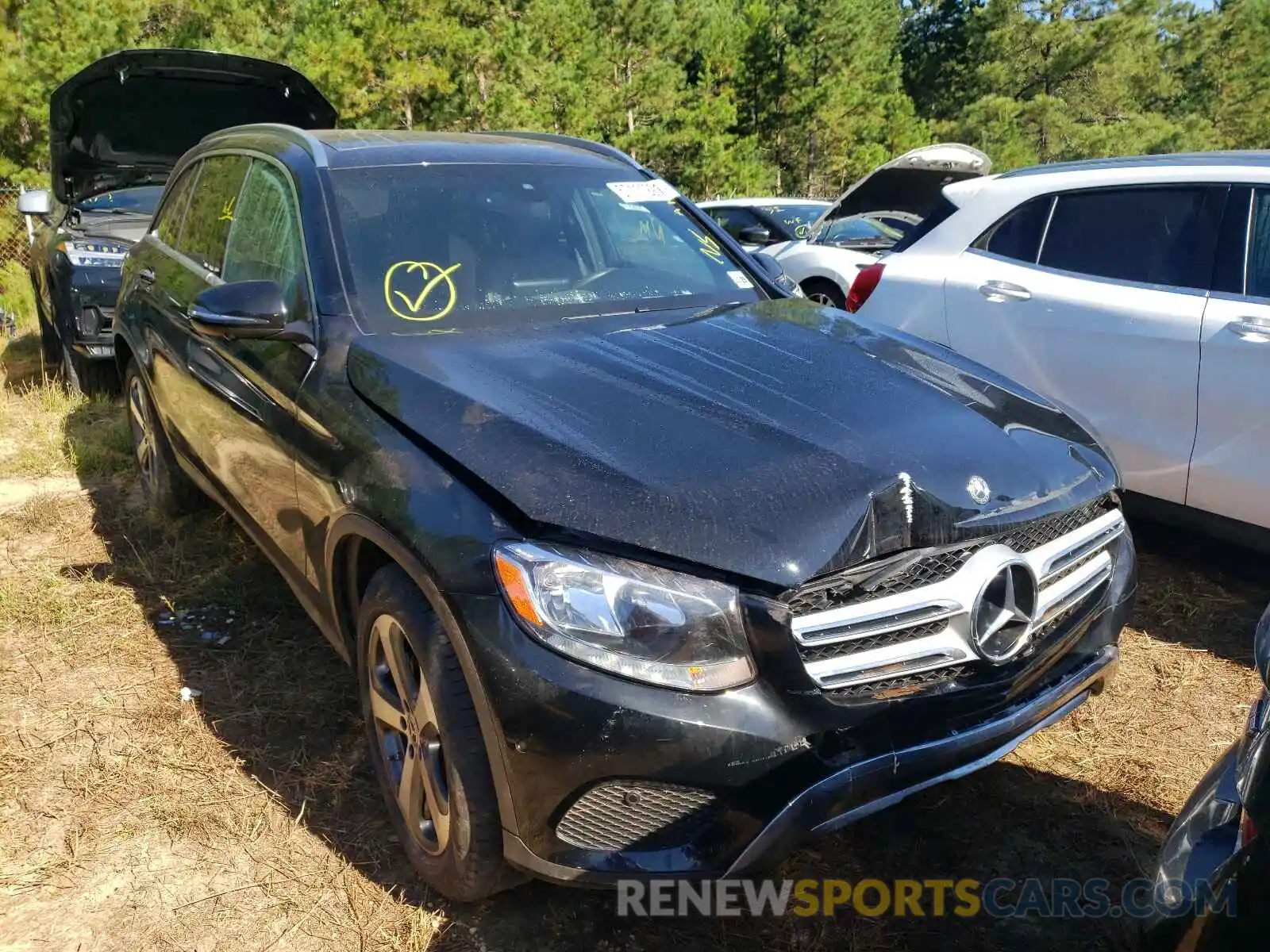 1 Photograph of a damaged car WDC0G4KB8KV143957 MERCEDES-BENZ GLC-CLASS 2019