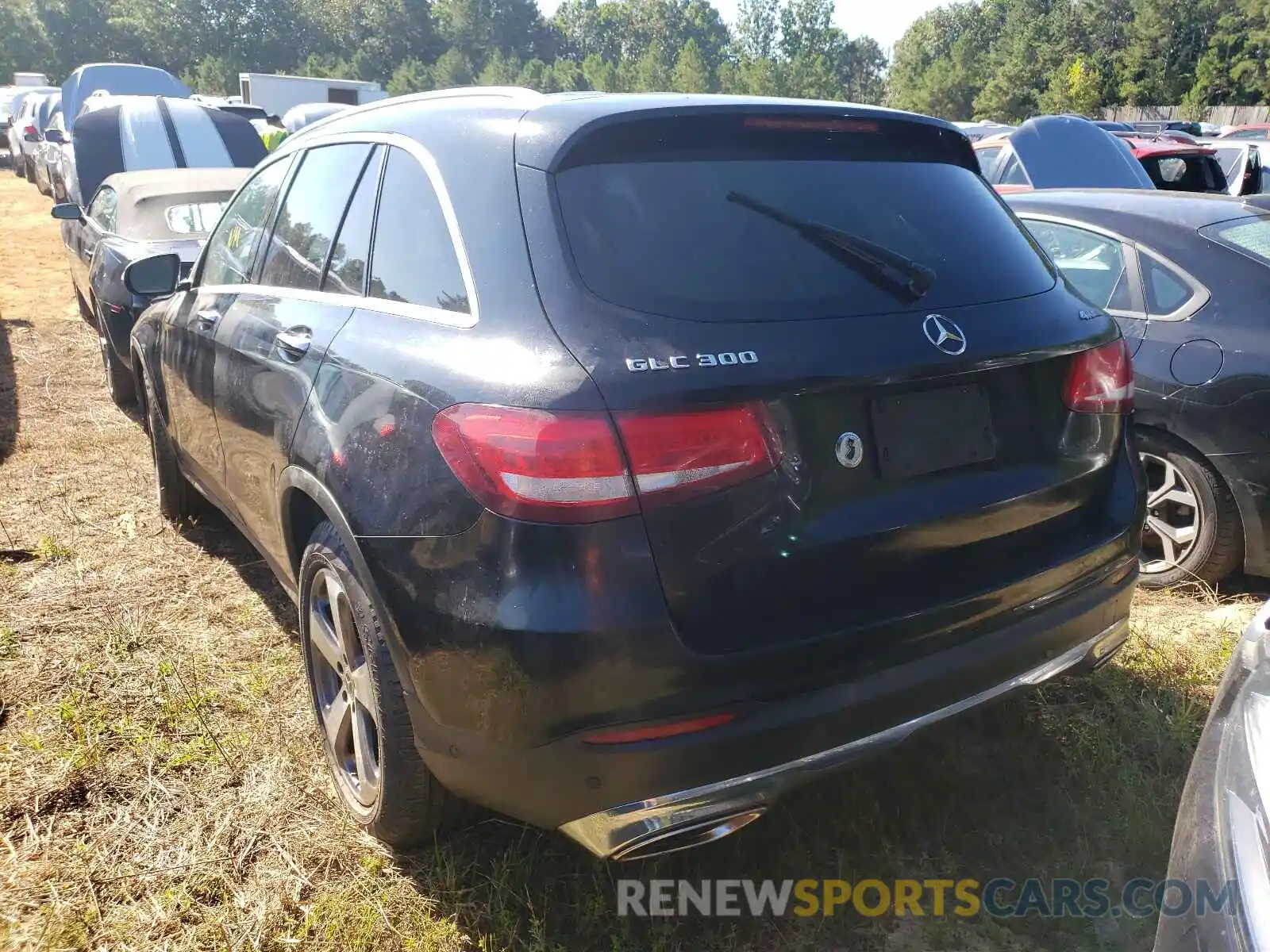 3 Photograph of a damaged car WDC0G4KB8KV143957 MERCEDES-BENZ GLC-CLASS 2019