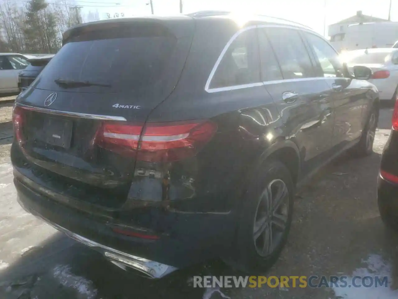 4 Photograph of a damaged car WDC0G4KB8KV145160 MERCEDES-BENZ GLC-CLASS 2019