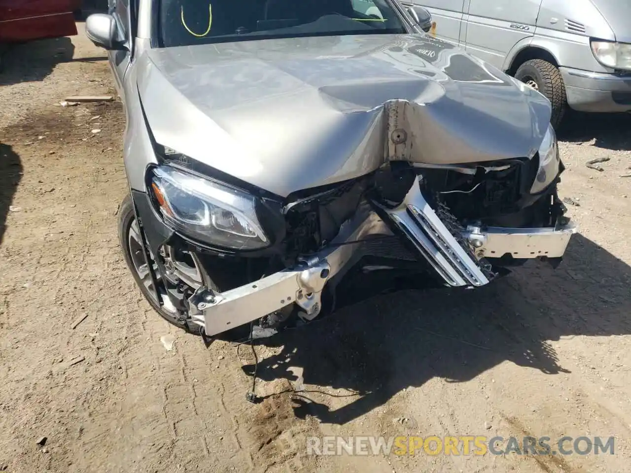 9 Photograph of a damaged car WDC0G4KB8KV151508 MERCEDES-BENZ GLC-CLASS 2019