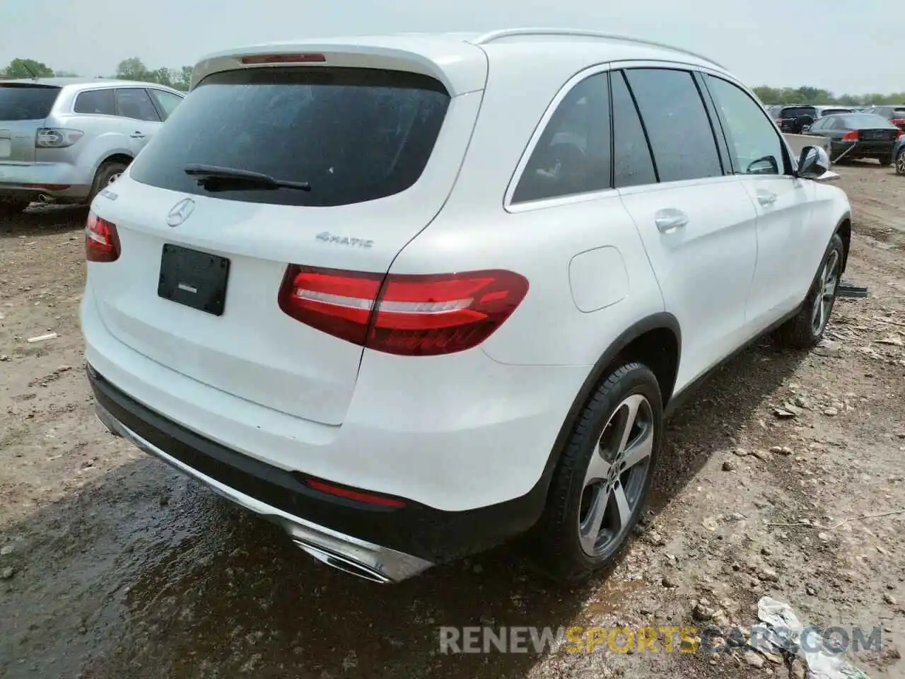 4 Photograph of a damaged car WDC0G4KB9KF660355 MERCEDES-BENZ GLC-CLASS 2019