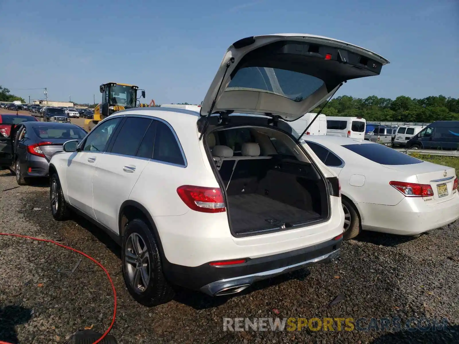 3 Photograph of a damaged car WDC0G4KB9KV130196 MERCEDES-BENZ GLC-CLASS 2019