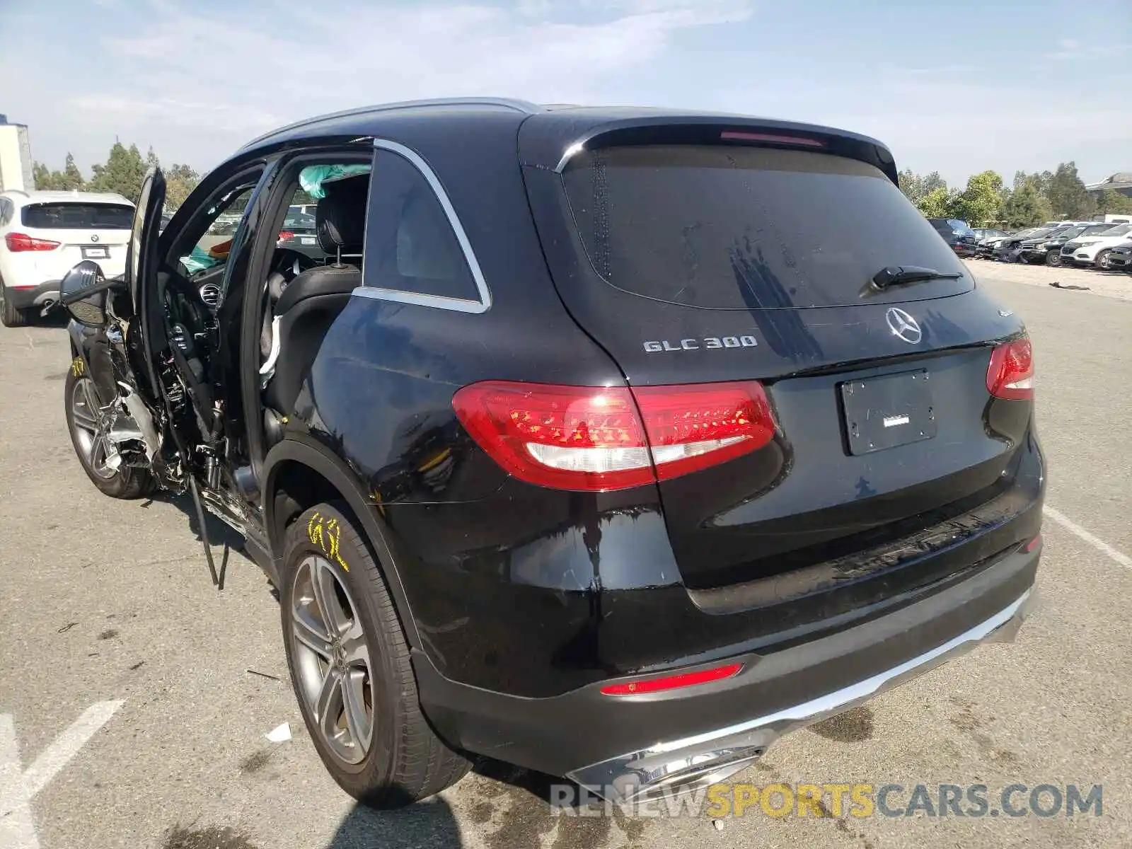 3 Photograph of a damaged car WDC0G4KB9KV136080 MERCEDES-BENZ GLC-CLASS 2019