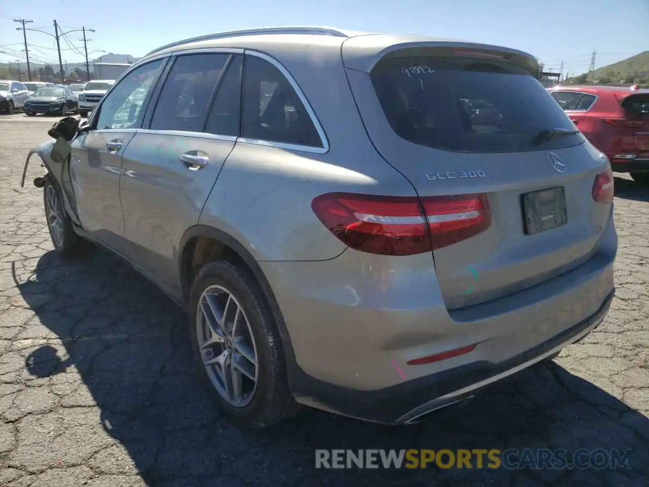 3 Photograph of a damaged car WDC0G4KB9KV148763 MERCEDES-BENZ GLC-CLASS 2019