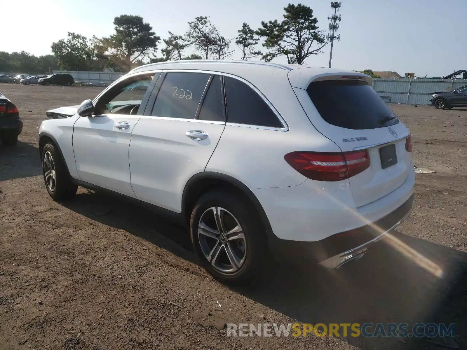 3 Photograph of a damaged car WDC0G4KB9KV164042 MERCEDES-BENZ GLC-CLASS 2019