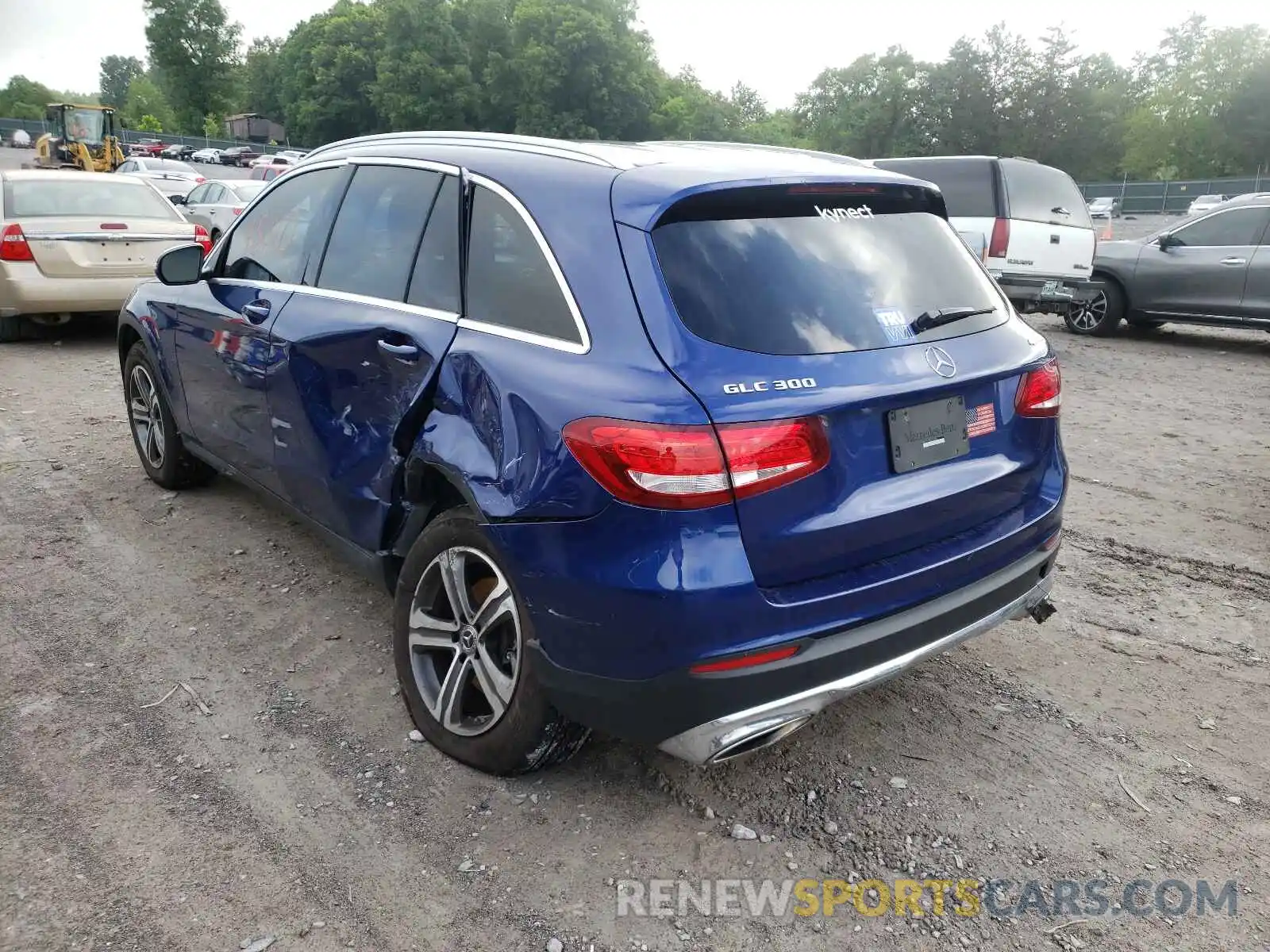 3 Photograph of a damaged car WDC0G4KB9KV168396 MERCEDES-BENZ GLC-CLASS 2019