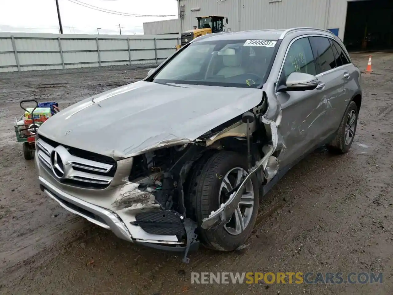 2 Photograph of a damaged car WDC0G4KB9KV175557 MERCEDES-BENZ GLC-CLASS 2019