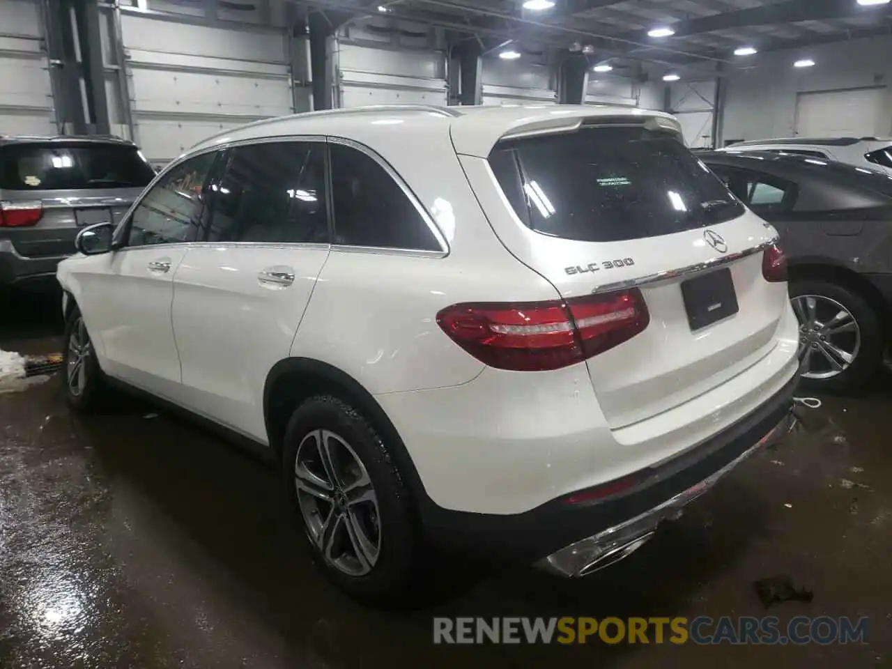 3 Photograph of a damaged car WDC0G4KB9KV189801 MERCEDES-BENZ GLC-CLASS 2019