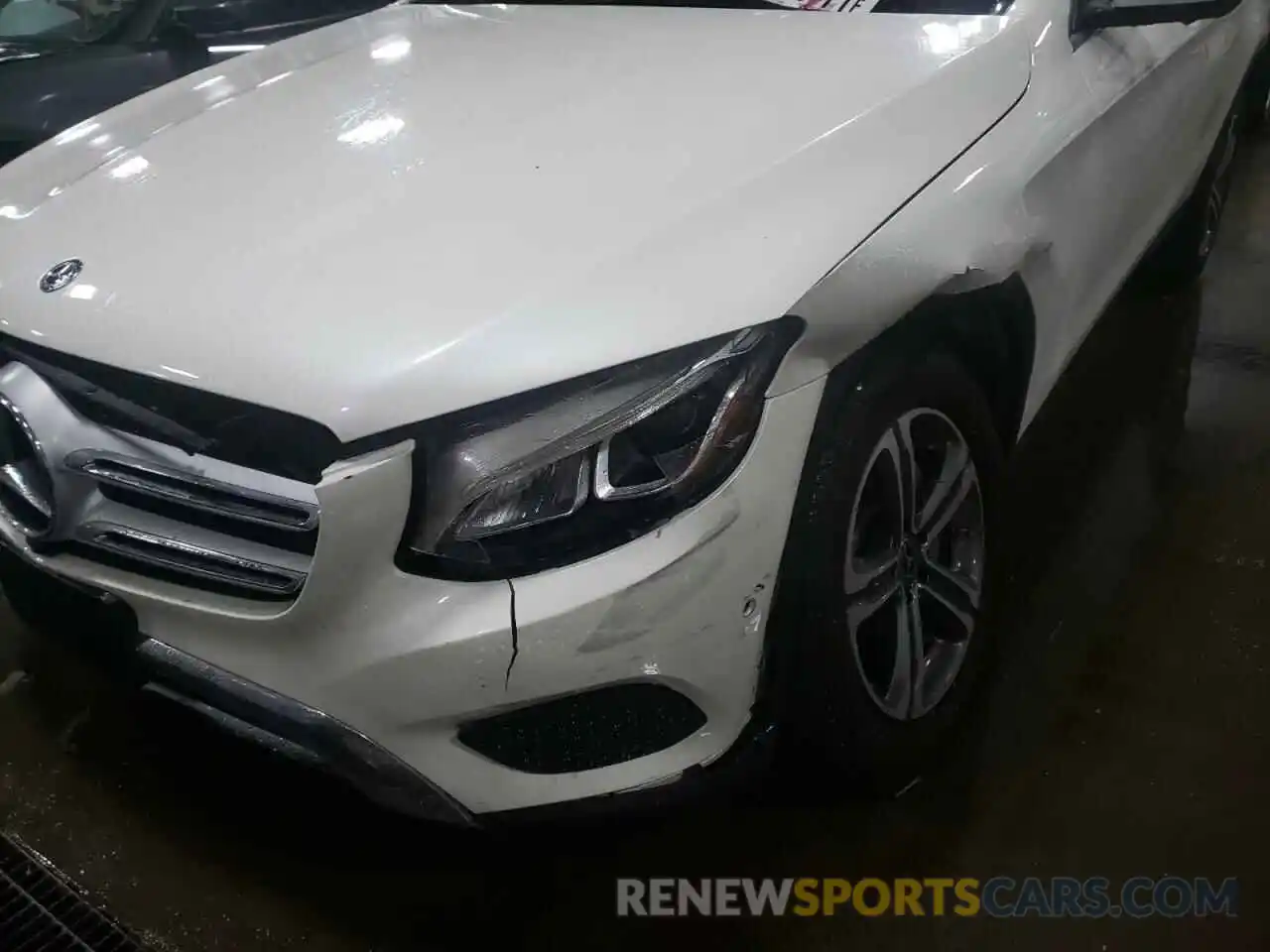 9 Photograph of a damaged car WDC0G4KB9KV189801 MERCEDES-BENZ GLC-CLASS 2019