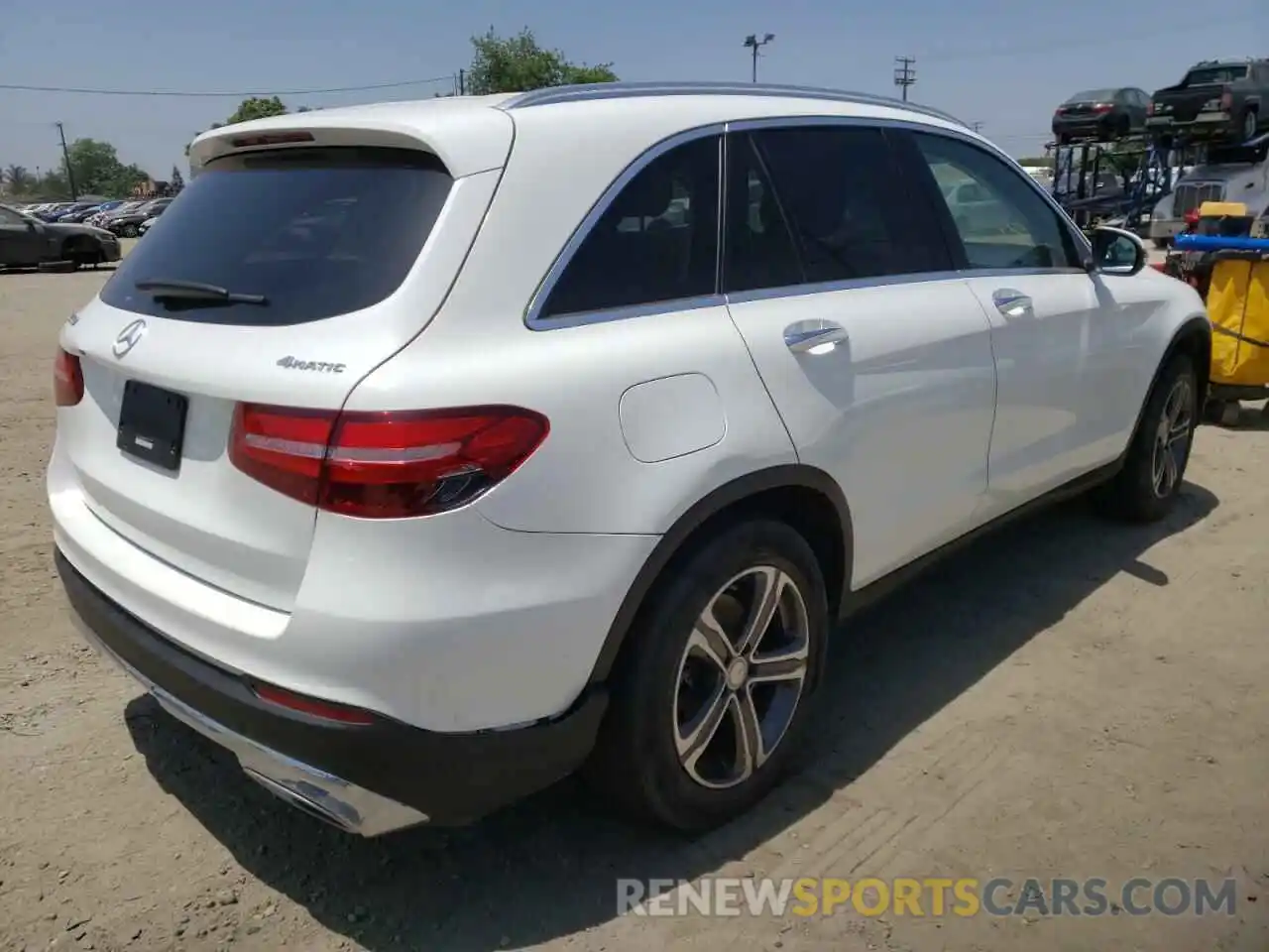 4 Photograph of a damaged car WDC0G4KBXKF572821 MERCEDES-BENZ GLC-CLASS 2019