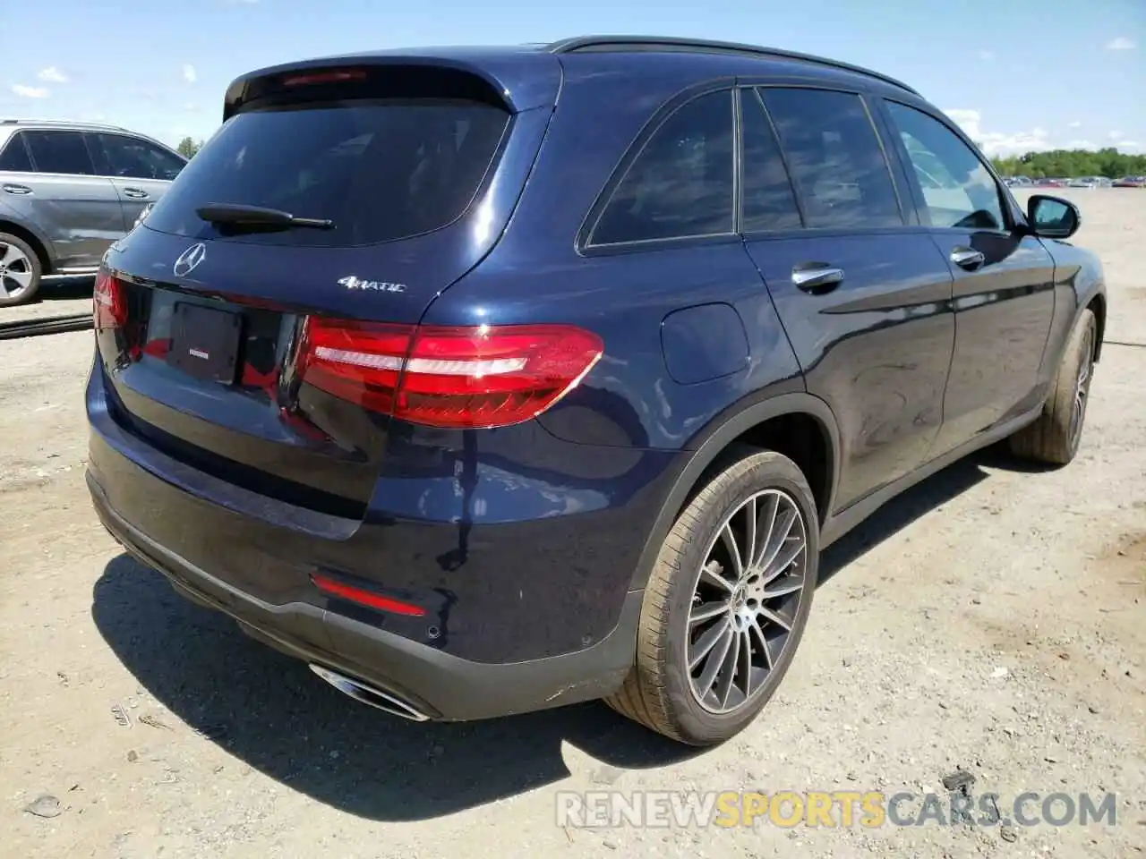 4 Photograph of a damaged car WDC0G4KBXKF593538 MERCEDES-BENZ GLC-CLASS 2019