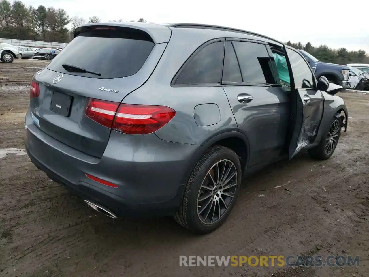 4 Фотография поврежденного автомобиля WDC0G4KBXKV183490 MERCEDES-BENZ GLC-CLASS 2019