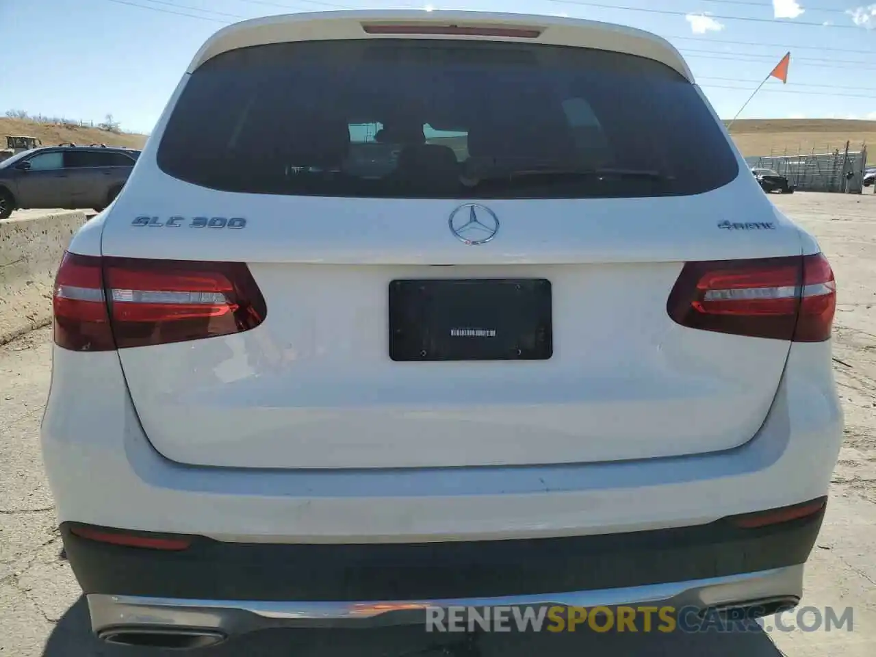 6 Photograph of a damaged car WDC0G4KBXKV197003 MERCEDES-BENZ GLC-CLASS 2019