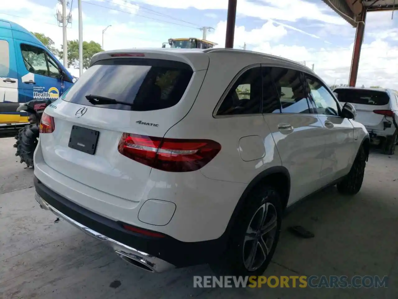 4 Photograph of a damaged car WDC0G5EB0KF558069 MERCEDES-BENZ GLC-CLASS 2019