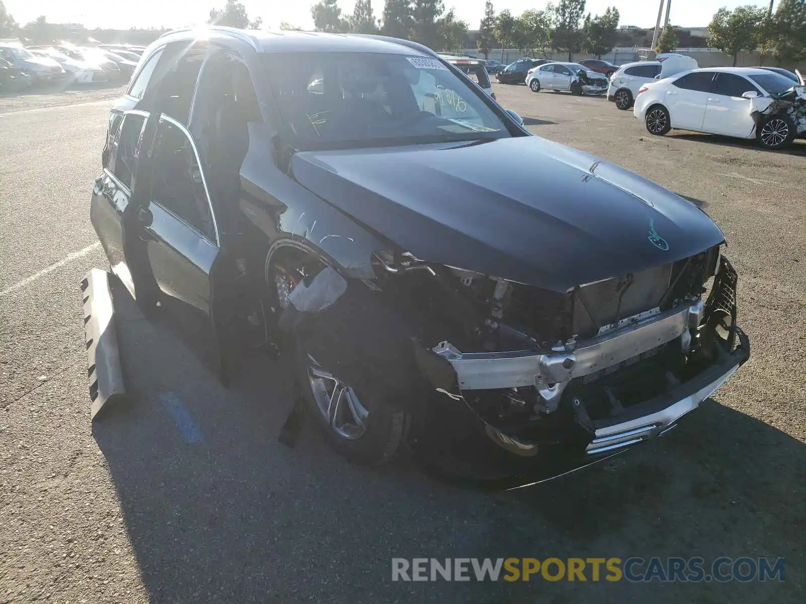 1 Photograph of a damaged car WDC0G5EB1KF621325 MERCEDES-BENZ GLC-CLASS 2019