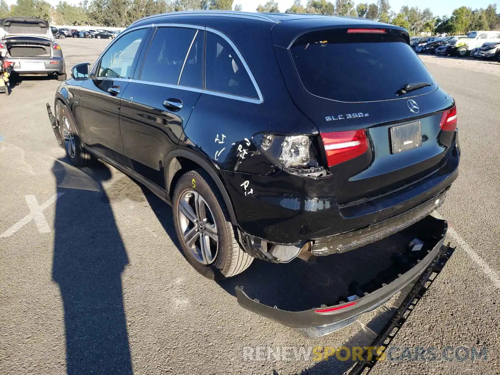 3 Photograph of a damaged car WDC0G5EB1KF621325 MERCEDES-BENZ GLC-CLASS 2019