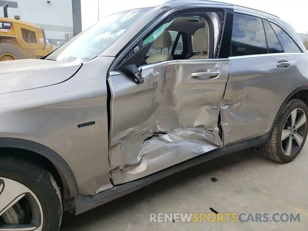 9 Photograph of a damaged car WDC0G5EB2KF519158 MERCEDES-BENZ GLC-CLASS 2019