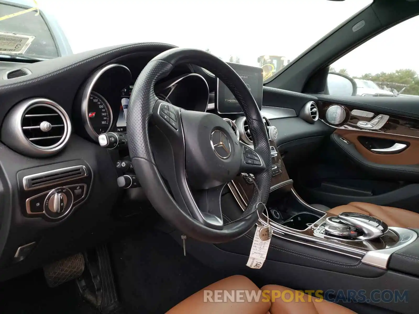 9 Photograph of a damaged car WDC0G5EB3KF566439 MERCEDES-BENZ GLC-CLASS 2019