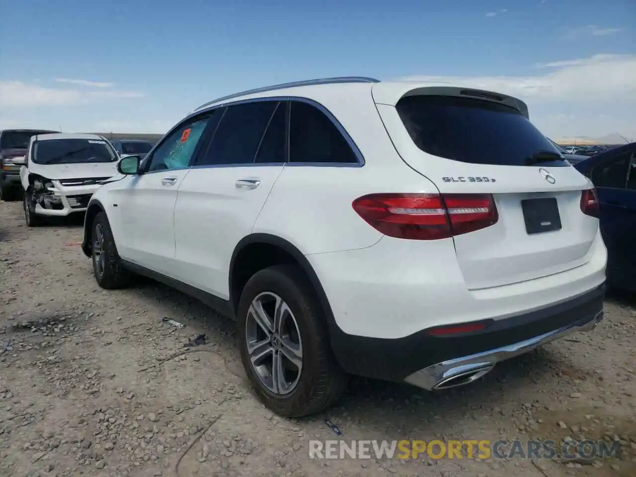 3 Photograph of a damaged car WDC0G5EB3KF608429 MERCEDES-BENZ GLC-CLASS 2019