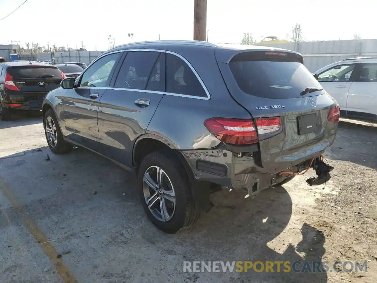 3 Photograph of a damaged car WDC0G5EB4KF545261 MERCEDES-BENZ GLC-CLASS 2019