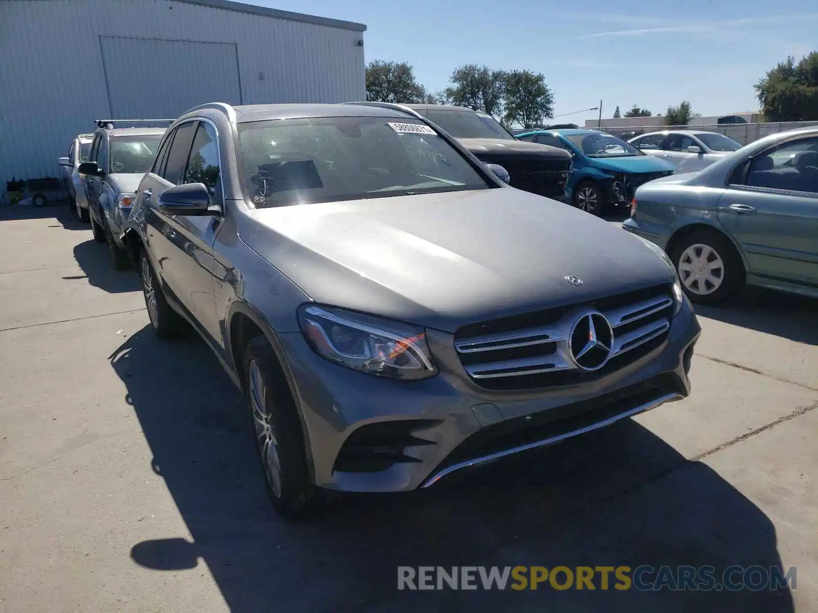 1 Photograph of a damaged car WDC0G5EB5KF506601 MERCEDES-BENZ GLC-CLASS 2019