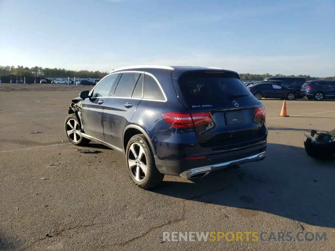 3 Photograph of a damaged car WDC0G5EB5KF598843 MERCEDES-BENZ GLC-CLASS 2019