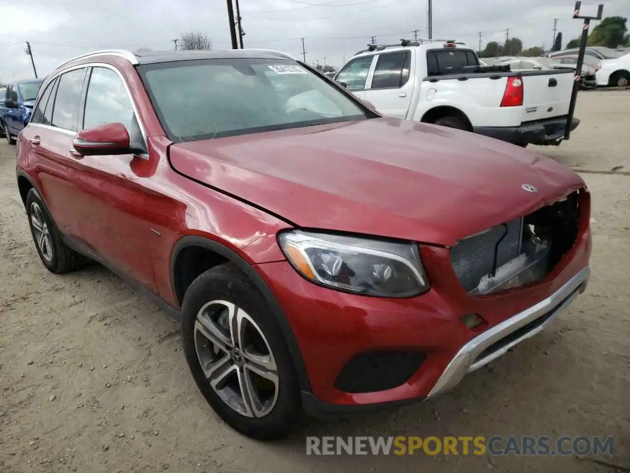 1 Photograph of a damaged car WDC0G5EB7KF603556 MERCEDES-BENZ GLC-CLASS 2019