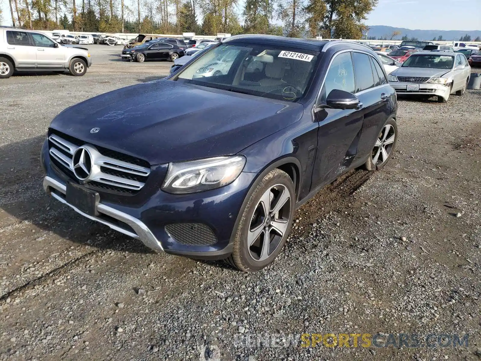 2 Фотография поврежденного автомобиля WDC0G5EB9KF575226 MERCEDES-BENZ GLC-CLASS 2019