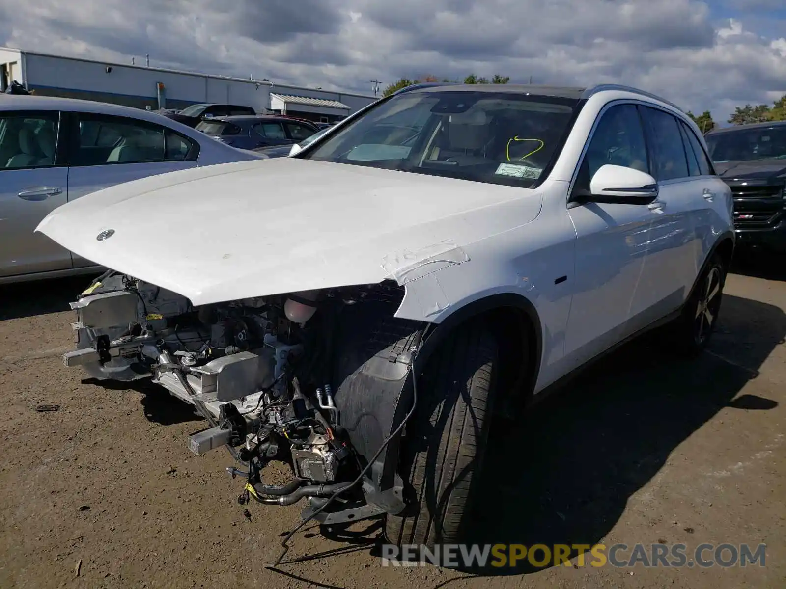 2 Photograph of a damaged car WDC0G5EB9KF622061 MERCEDES-BENZ GLC-CLASS 2019