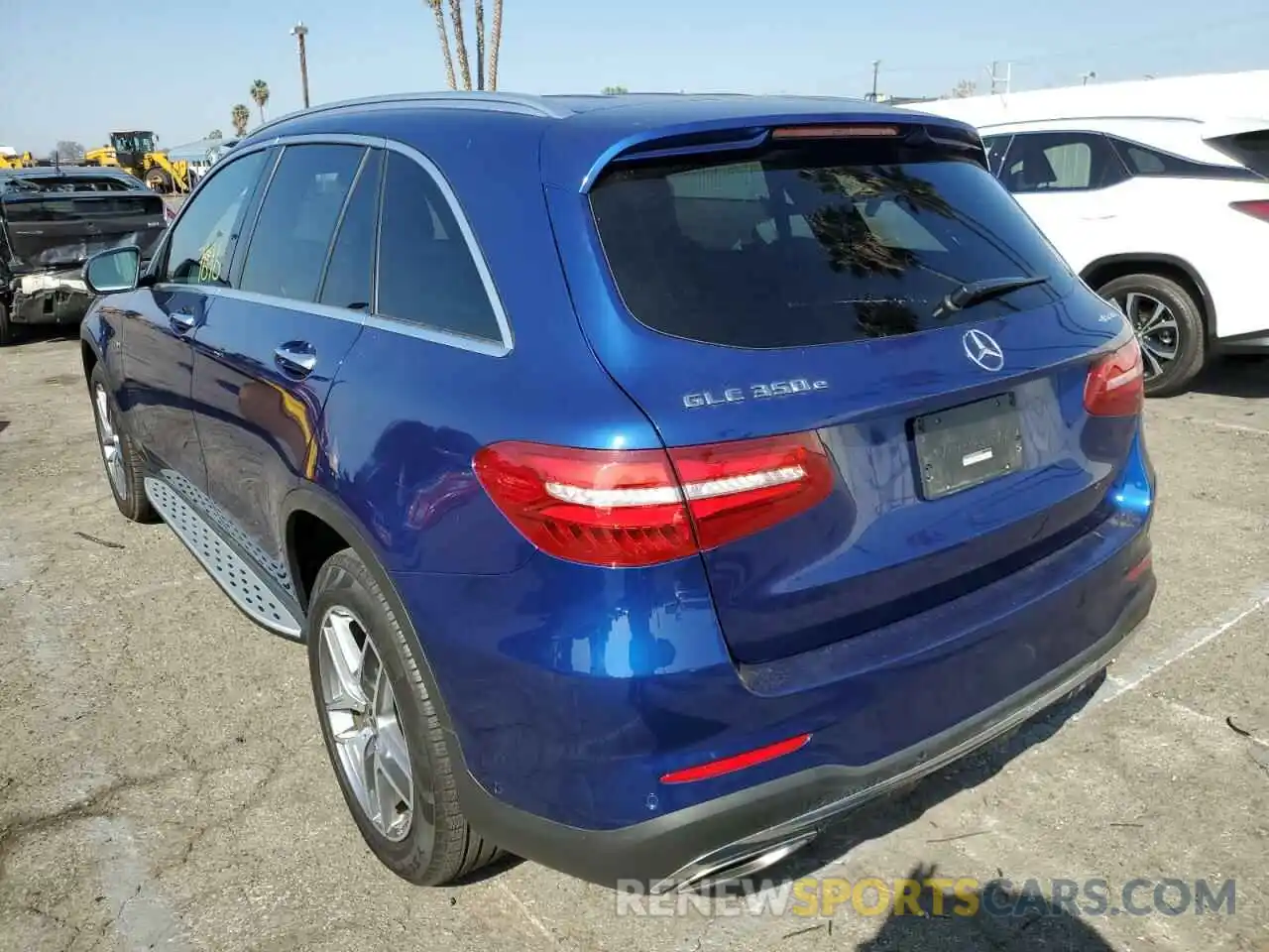 3 Photograph of a damaged car WDC0G5EBXKF540095 MERCEDES-BENZ GLC-CLASS 2019