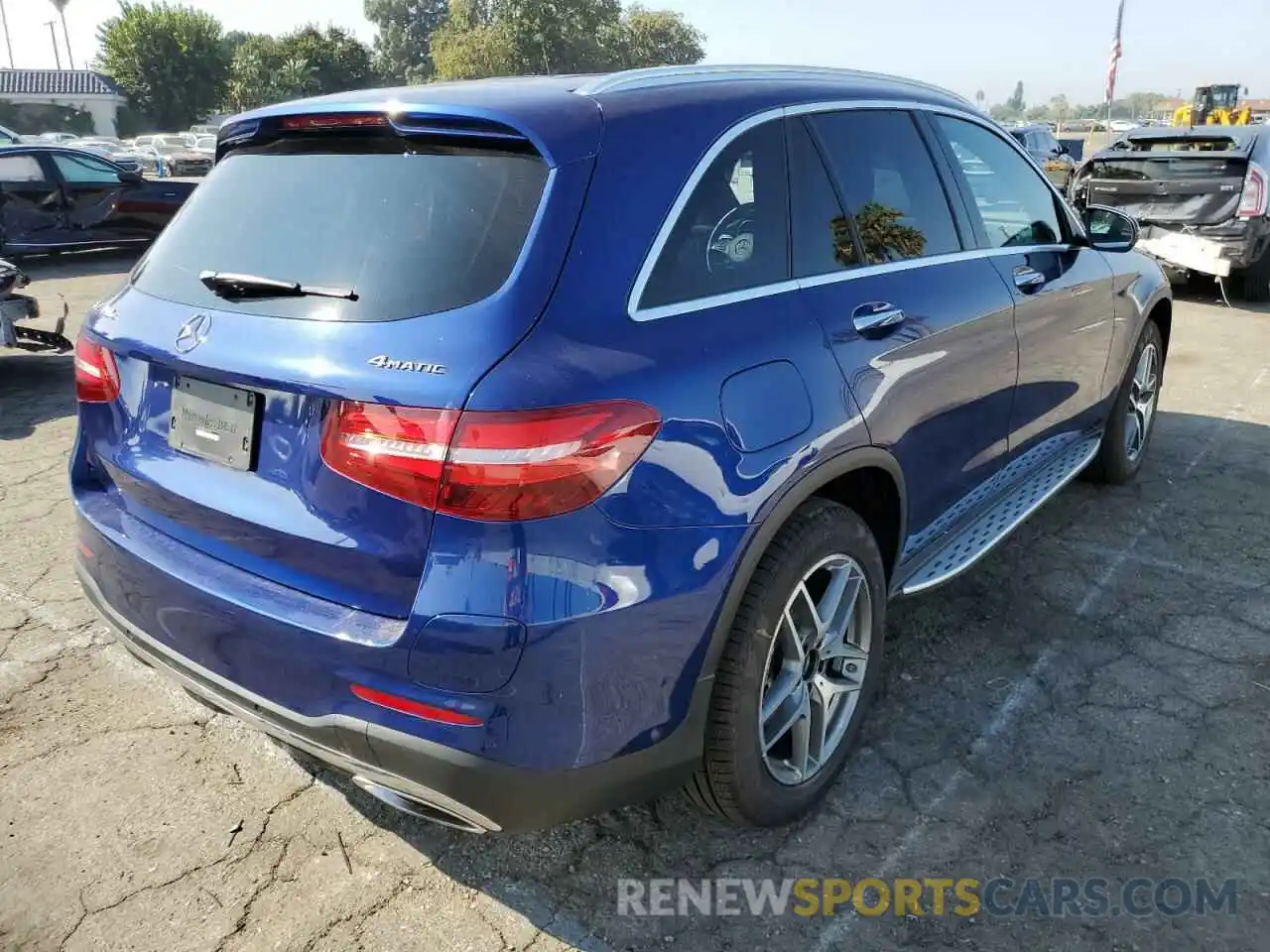 4 Photograph of a damaged car WDC0G5EBXKF540095 MERCEDES-BENZ GLC-CLASS 2019