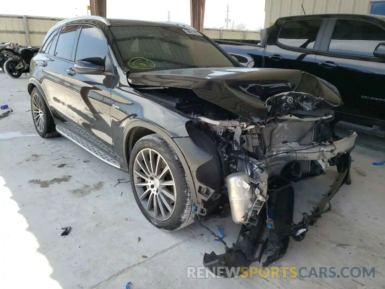 1 Photograph of a damaged car WDC0G6EB0KF498249 MERCEDES-BENZ GLC-CLASS 2019