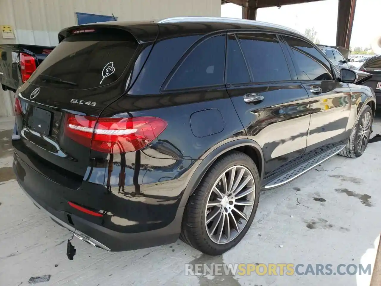 4 Фотография поврежденного автомобиля WDC0G6EB0KF498249 MERCEDES-BENZ GLC-CLASS 2019