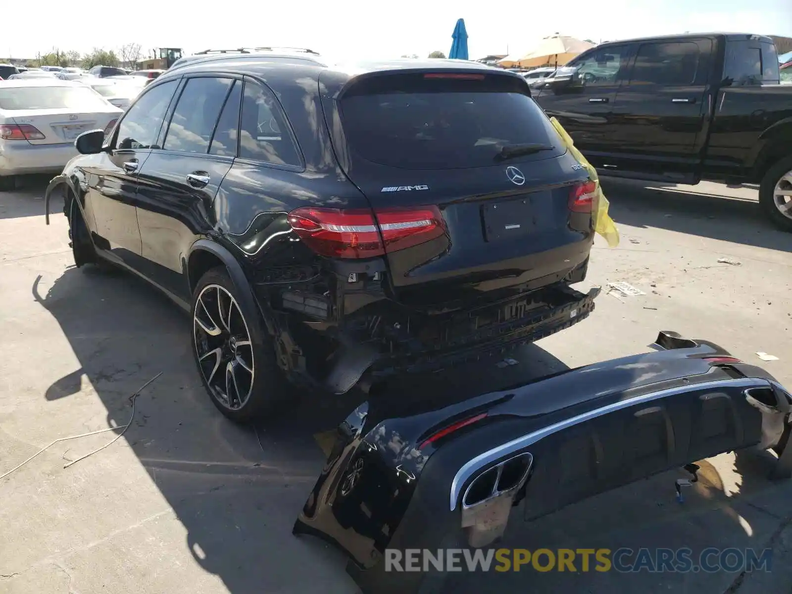 3 Photograph of a damaged car WDC0G6EB2KF656719 MERCEDES-BENZ GLC-CLASS 2019