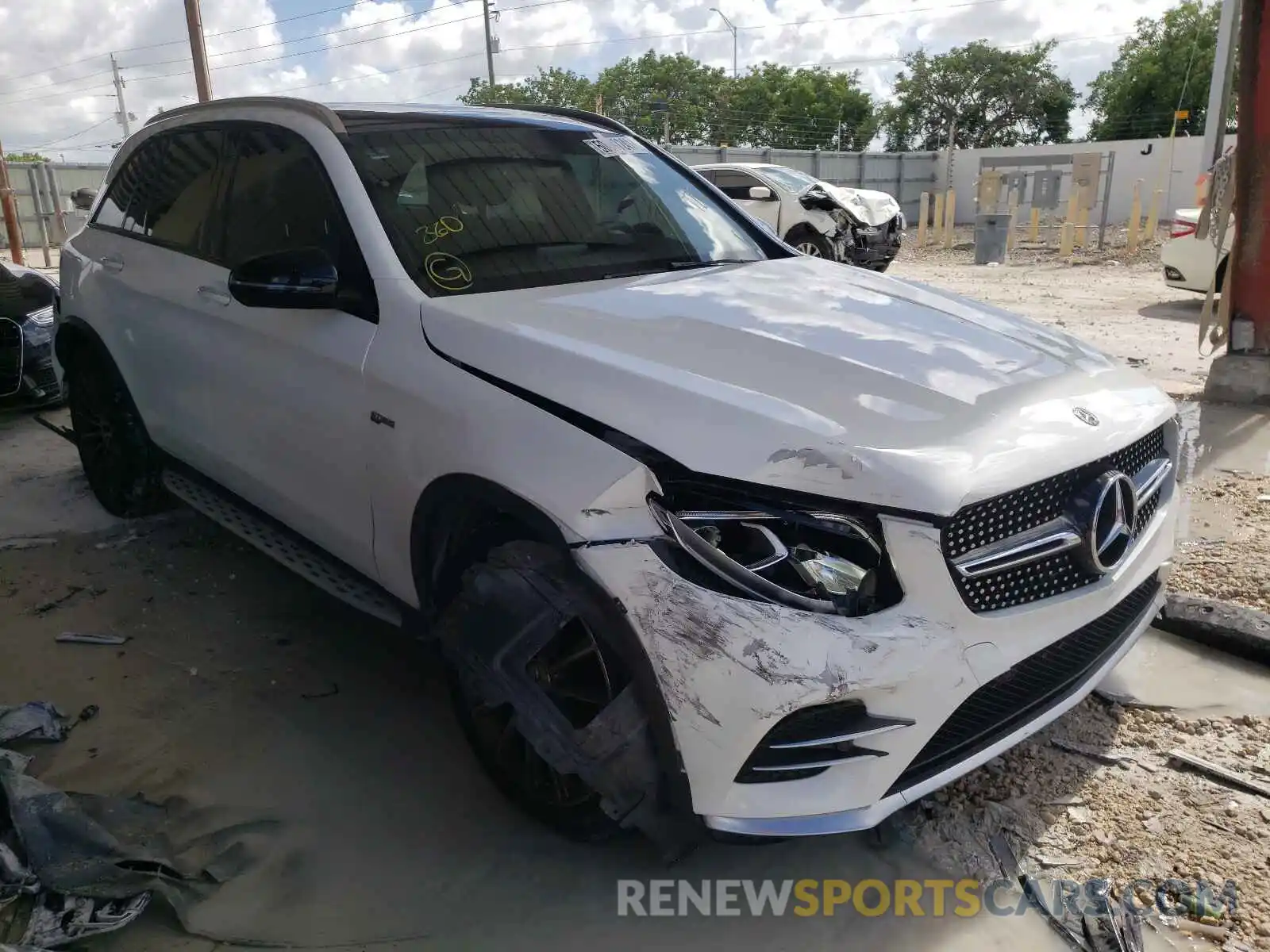 1 Photograph of a damaged car WDC0G6EB8KF484566 MERCEDES-BENZ GLC-CLASS 2019