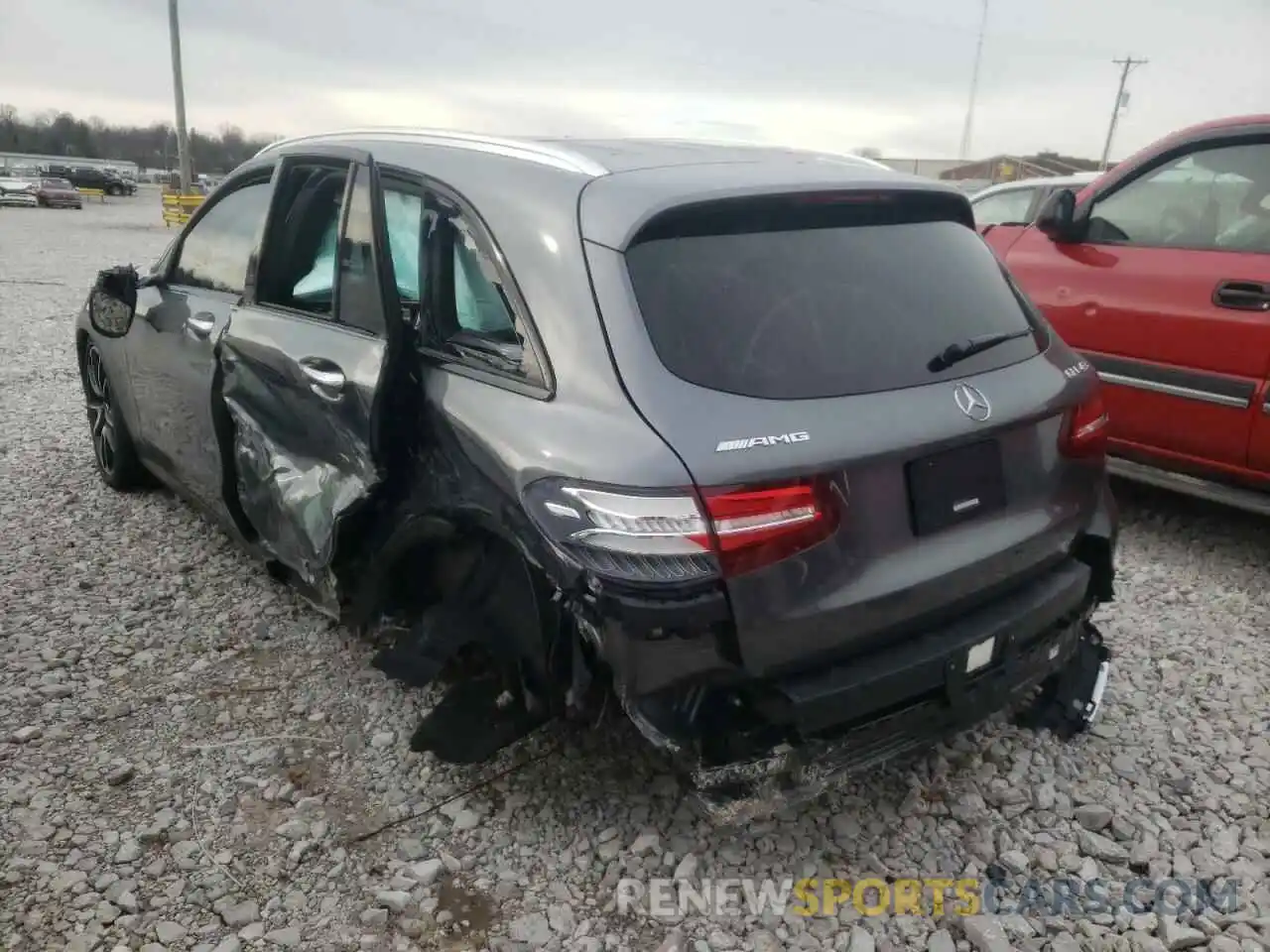 3 Photograph of a damaged car WDC0G6EB8KF523494 MERCEDES-BENZ GLC-CLASS 2019